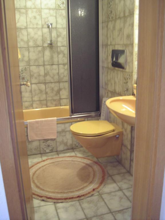Hotel Garni Schilli ヴォルフアッハ エクステリア 写真